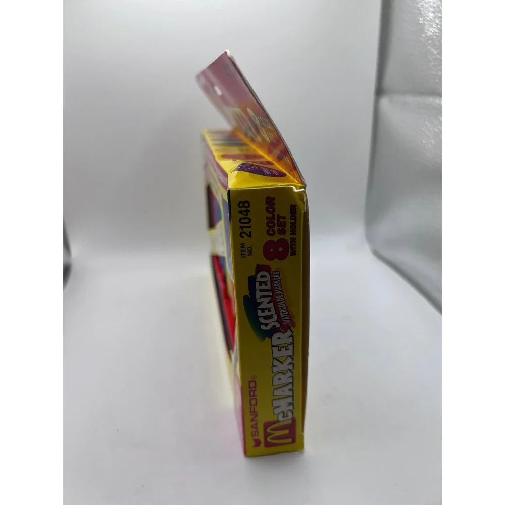 McDonald's McMarkers Set Of 8 Scented Watercolor Markers W Holder 1994 NOS (1)